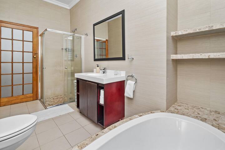 Spacious Claremont Home with Pool & Fireplace gallery image 5