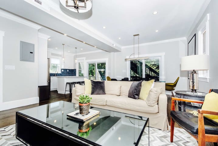 Clean, Contemporary Duplex | Sleeps 17