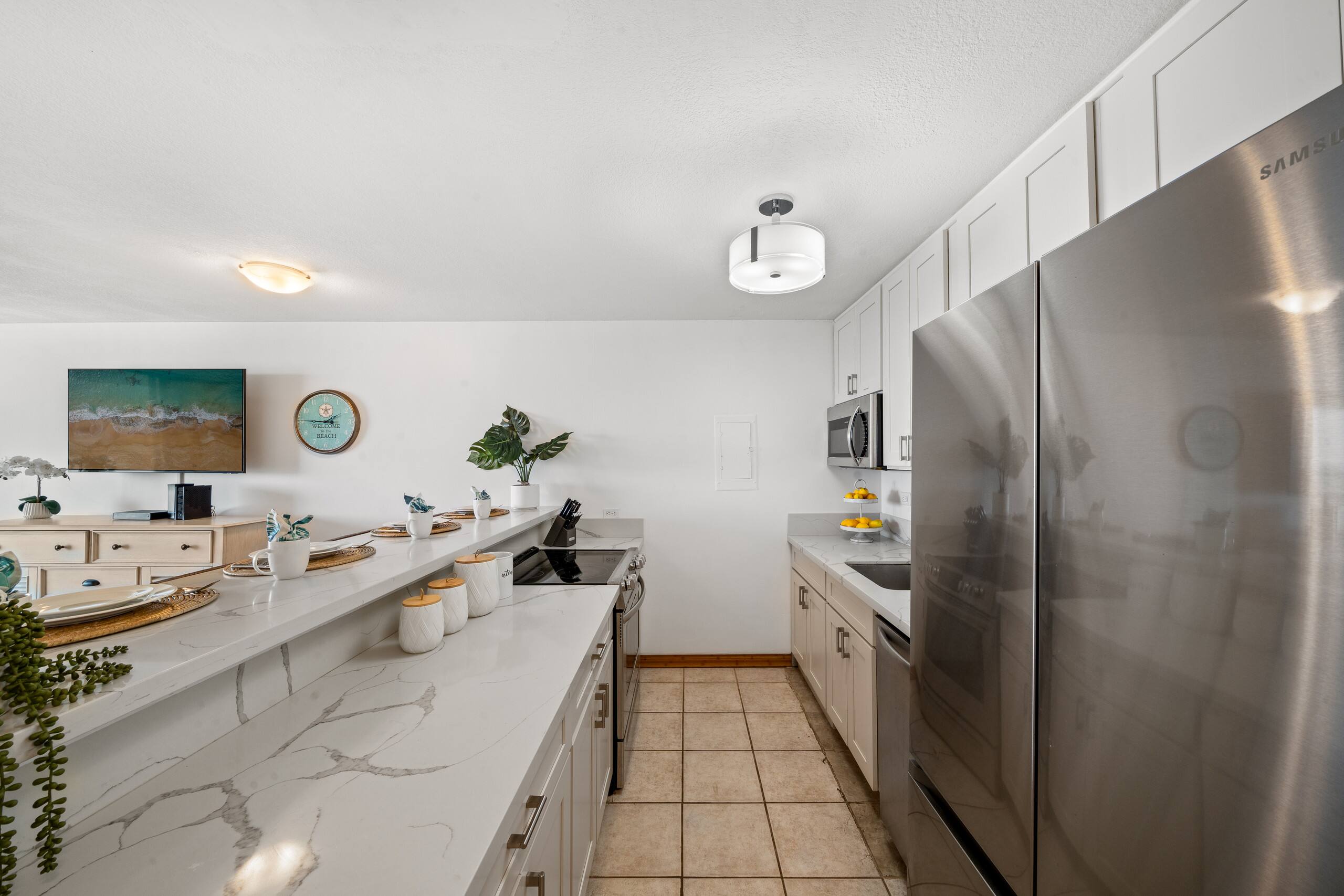 Condo in Lahaina · ★4.17 · 1 bedroom · 2 beds · 1 bath - Image 10