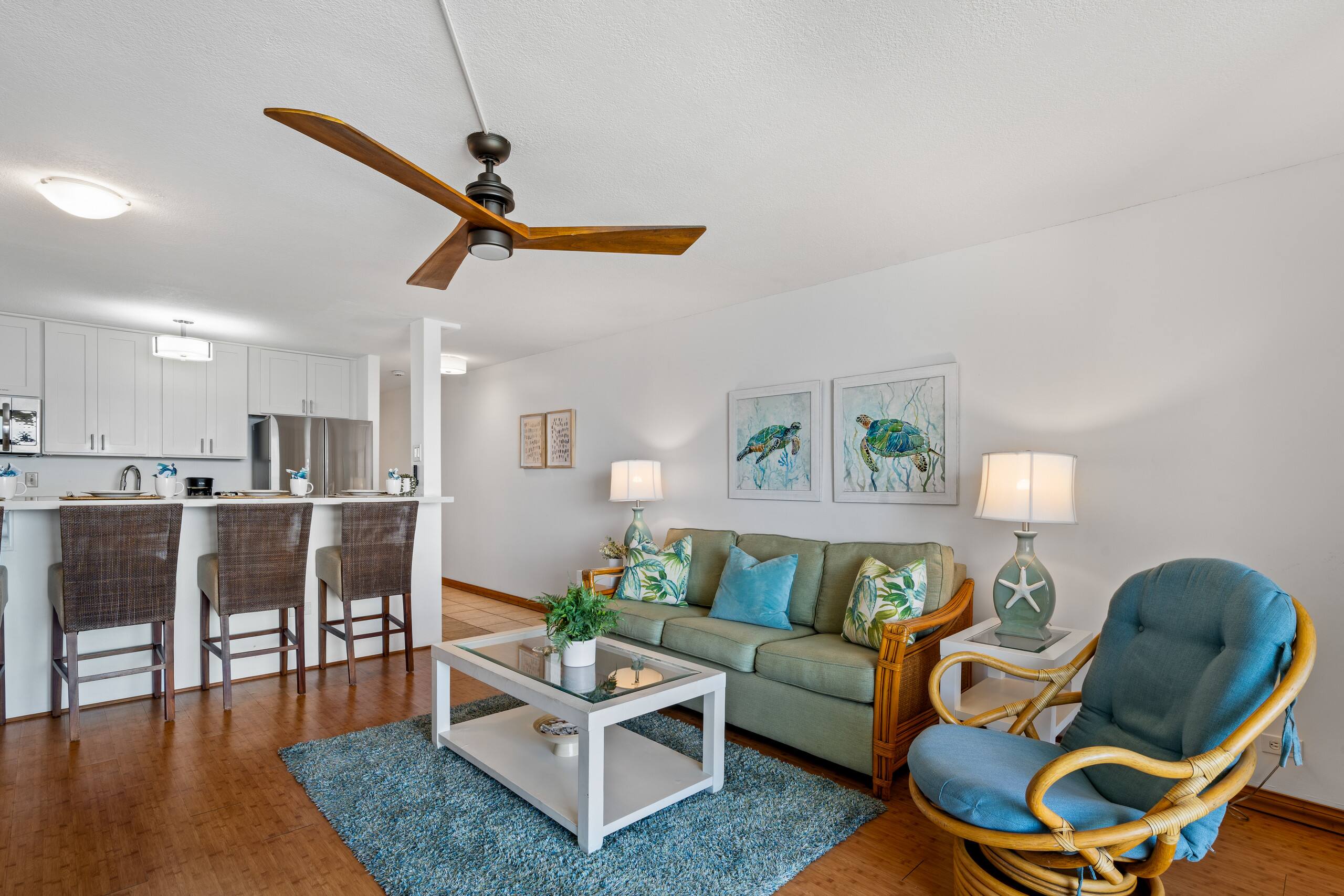 Condo in Lahaina · ★4.17 · 1 bedroom · 2 beds · 1 bath - Image 7