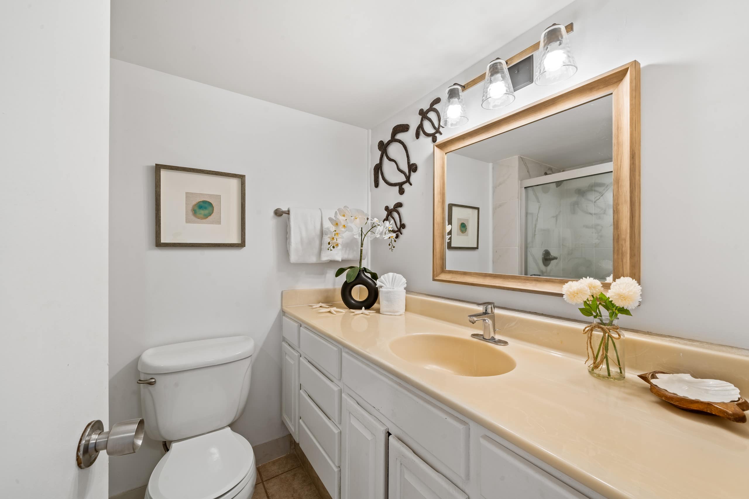 Condo in Lahaina · ★4.17 · 1 bedroom · 2 beds · 1 bath - Image 22