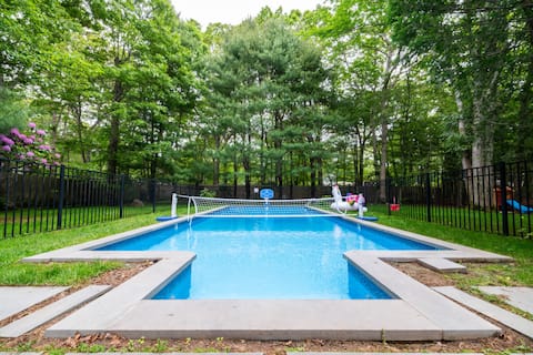 Heated Pool, Hot Tub w/ Fire pit and Kids Games
