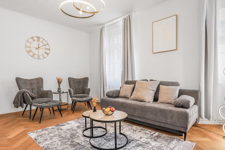 Cruwzo | Dream Stay | 3 King-size | Renovated - Ingolstadt