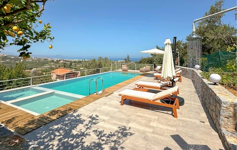 Gorgeous home in Platanias,Rethymno