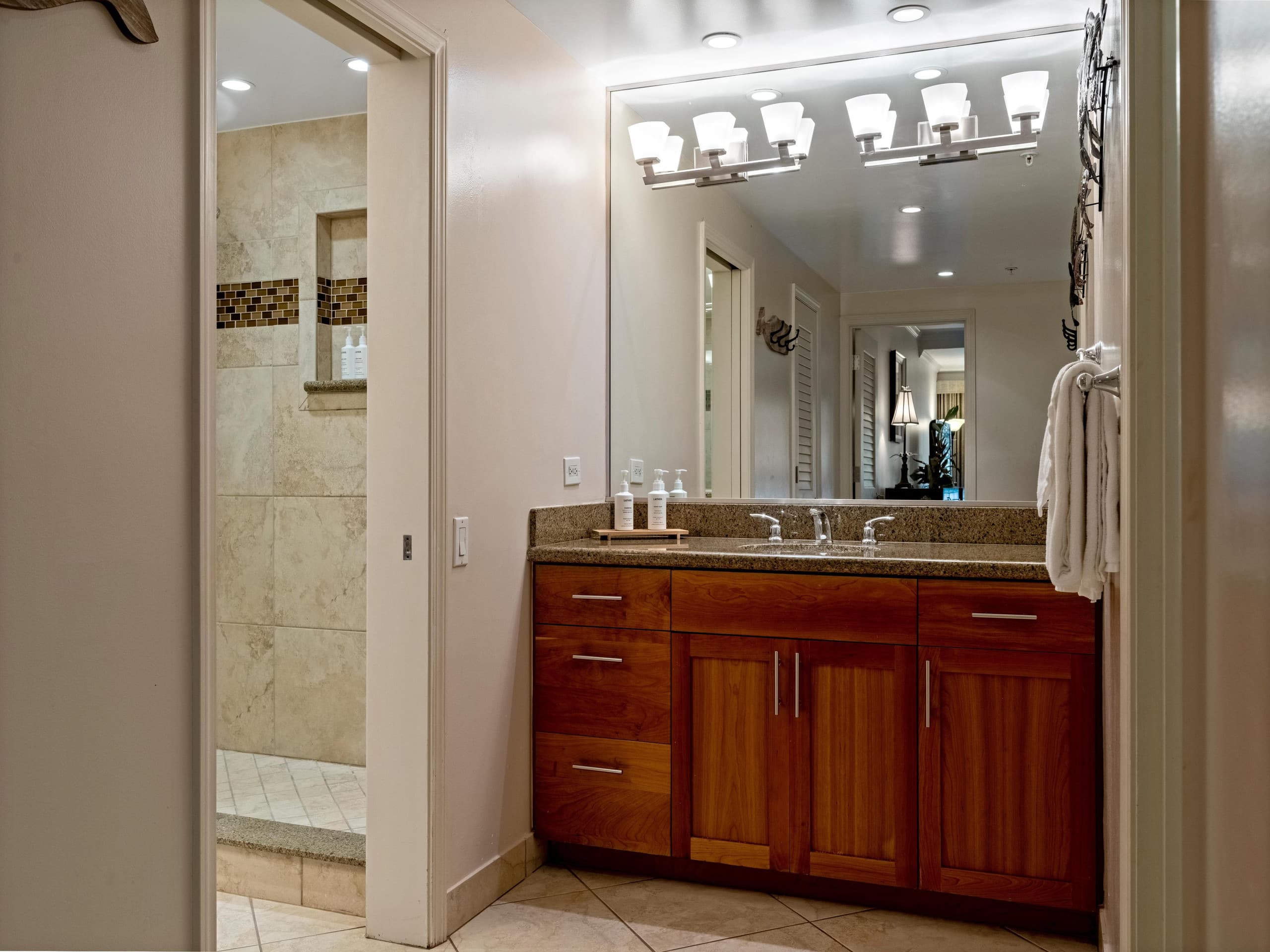Sunset Moments & Ocean Views w/ Resort Amenities - Image 18