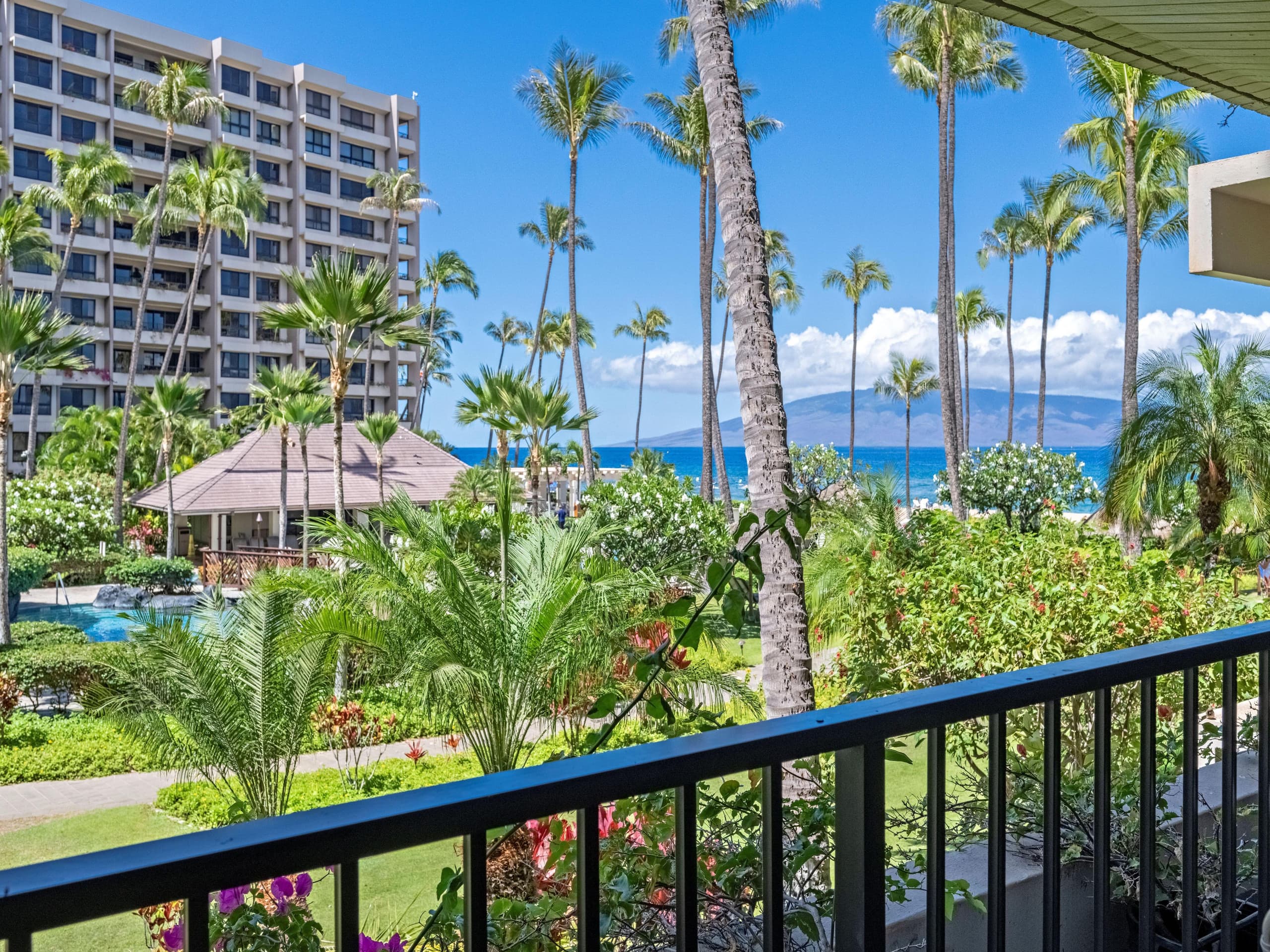 Beach & Pool Views | Prime Location - Image 1