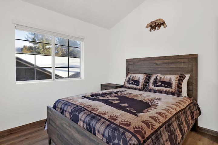 საძინებელი 4