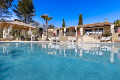 Top Airbnb: Villa L'Isle-St-Antoine – heated pool à L'isle Sur La Sorgue