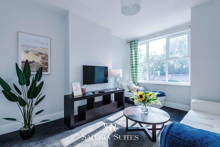 20%OFF | 4BR Salford Home | Contractors & AO Arena