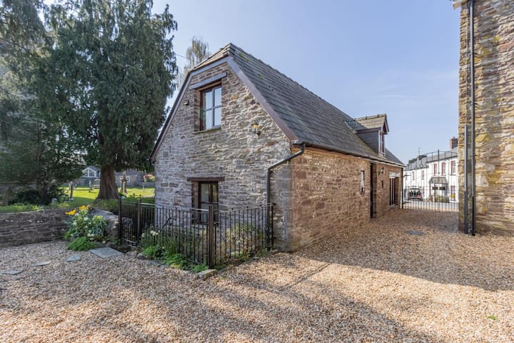 2 Bed In Llangorse (Oc-p31754) - Brecon