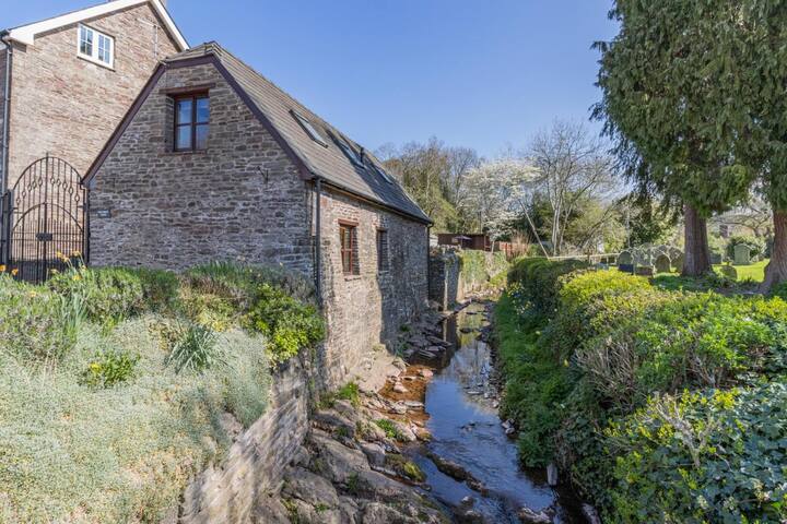 2 Bed In Llangorse (Oc-p31754) - Brecon