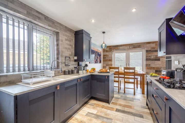 3 Bed In Rhyl (Oc-p30593) - Rhyl