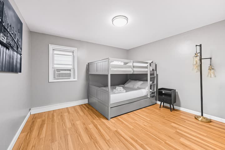 Chumba cha kulala w/kitanda cha ghorofa