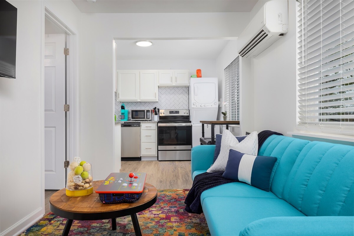 在沙滩上玩您最喜爱的游戏！