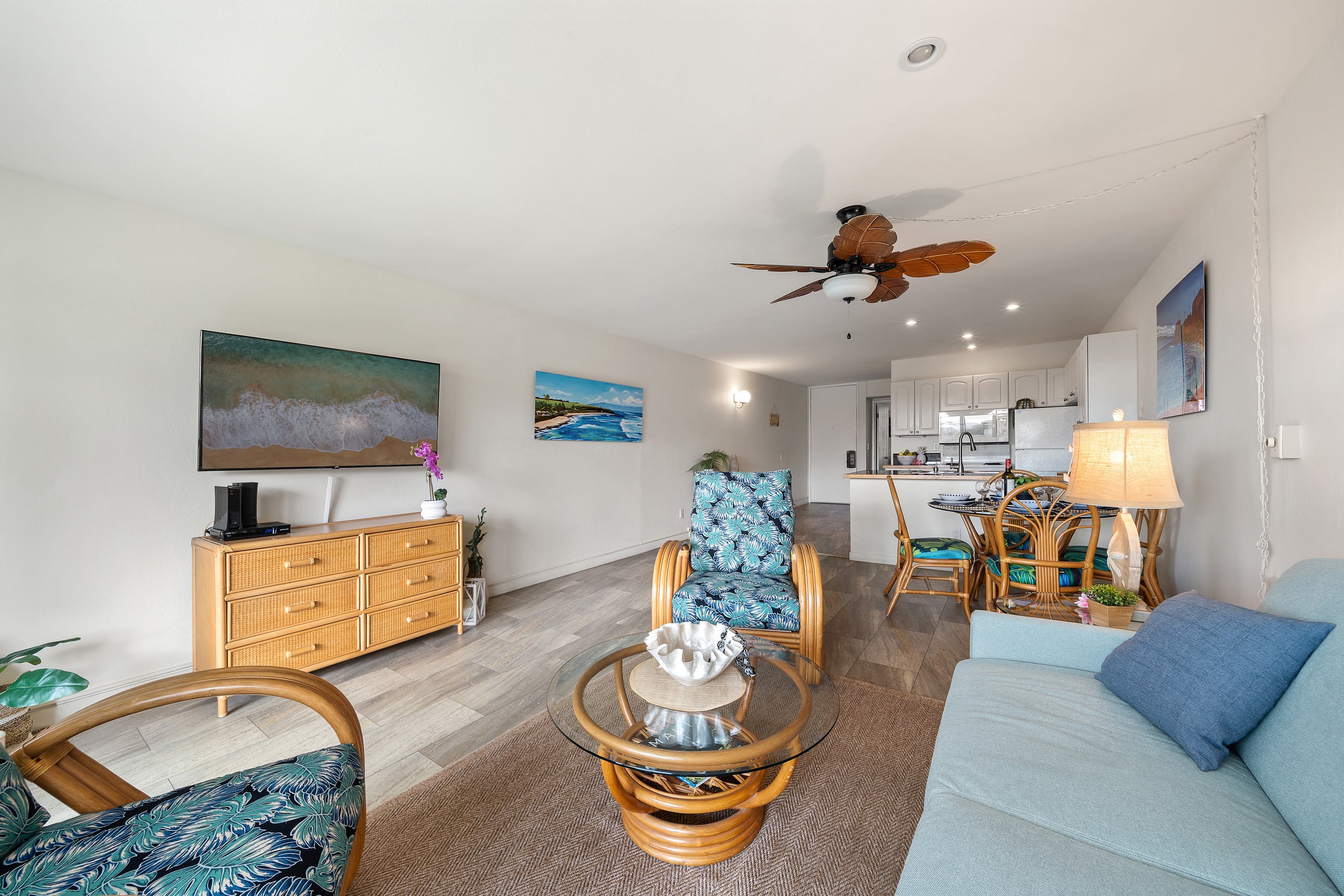 Condo in Kihei · ★4.86 · 1 bedroom · 2 beds · 1 bath - Image 6