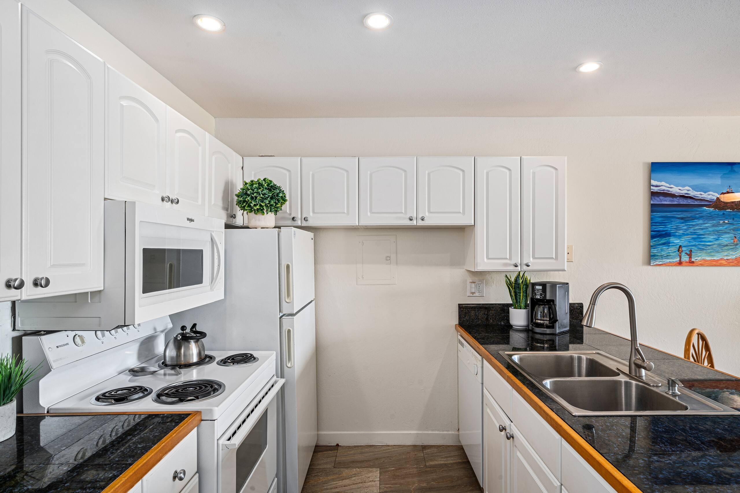 Condo in Kihei · ★4.86 · 1 bedroom · 2 beds · 1 bath - Image 10