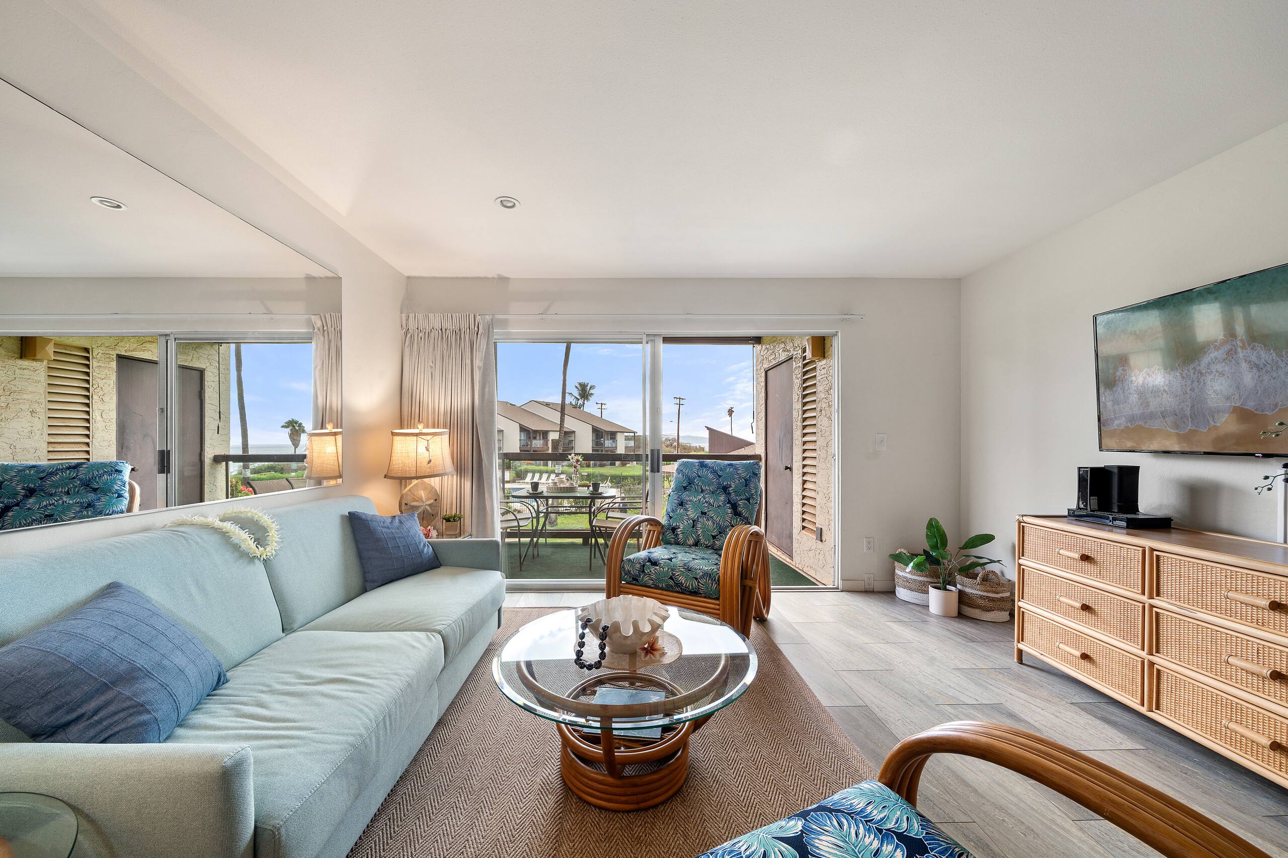 Condo in Kihei · ★4.86 · 1 bedroom · 2 beds · 1 bath - Image 2