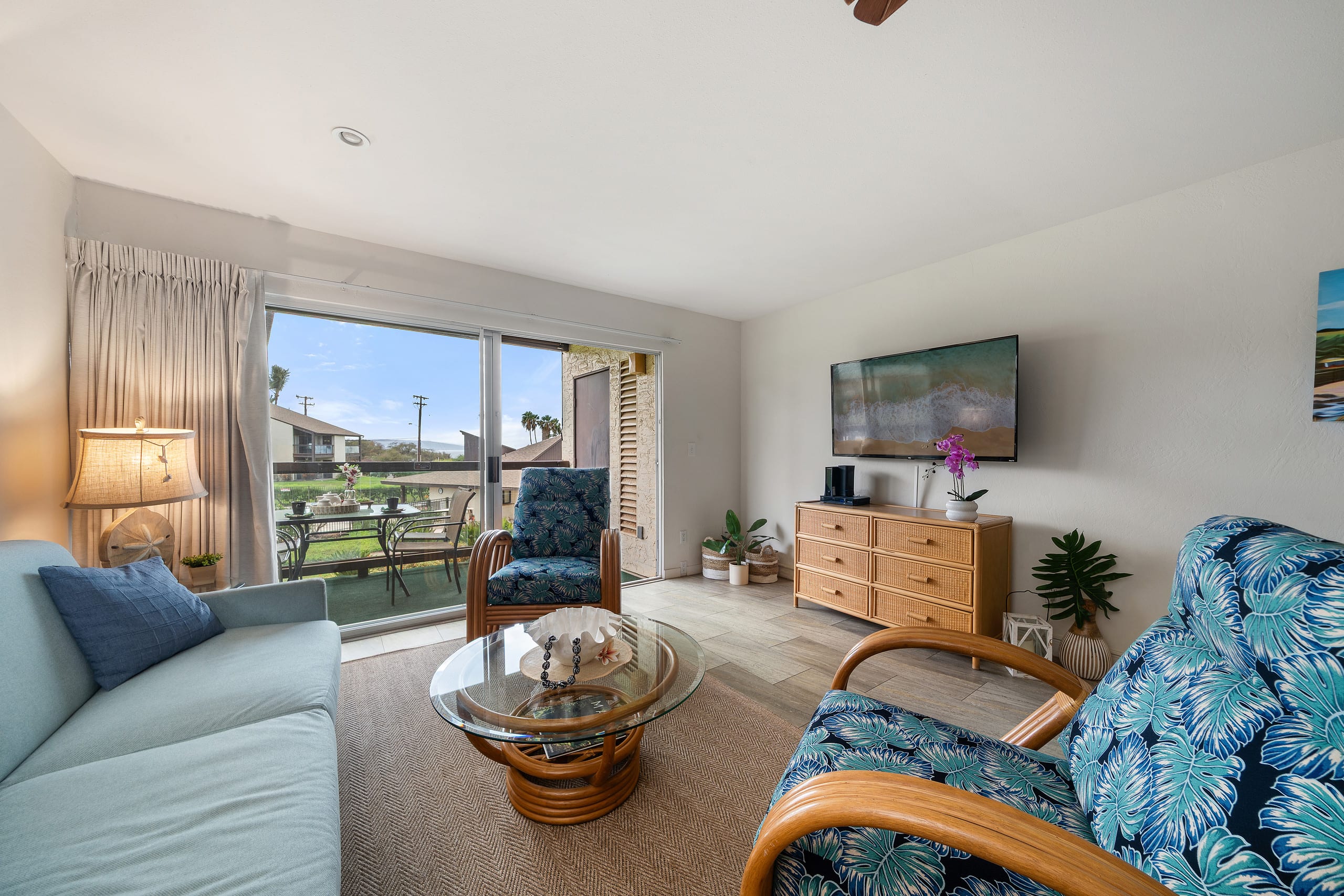 Condo in Kihei · ★4.86 · 1 bedroom · 2 beds · 1 bath - Image 5