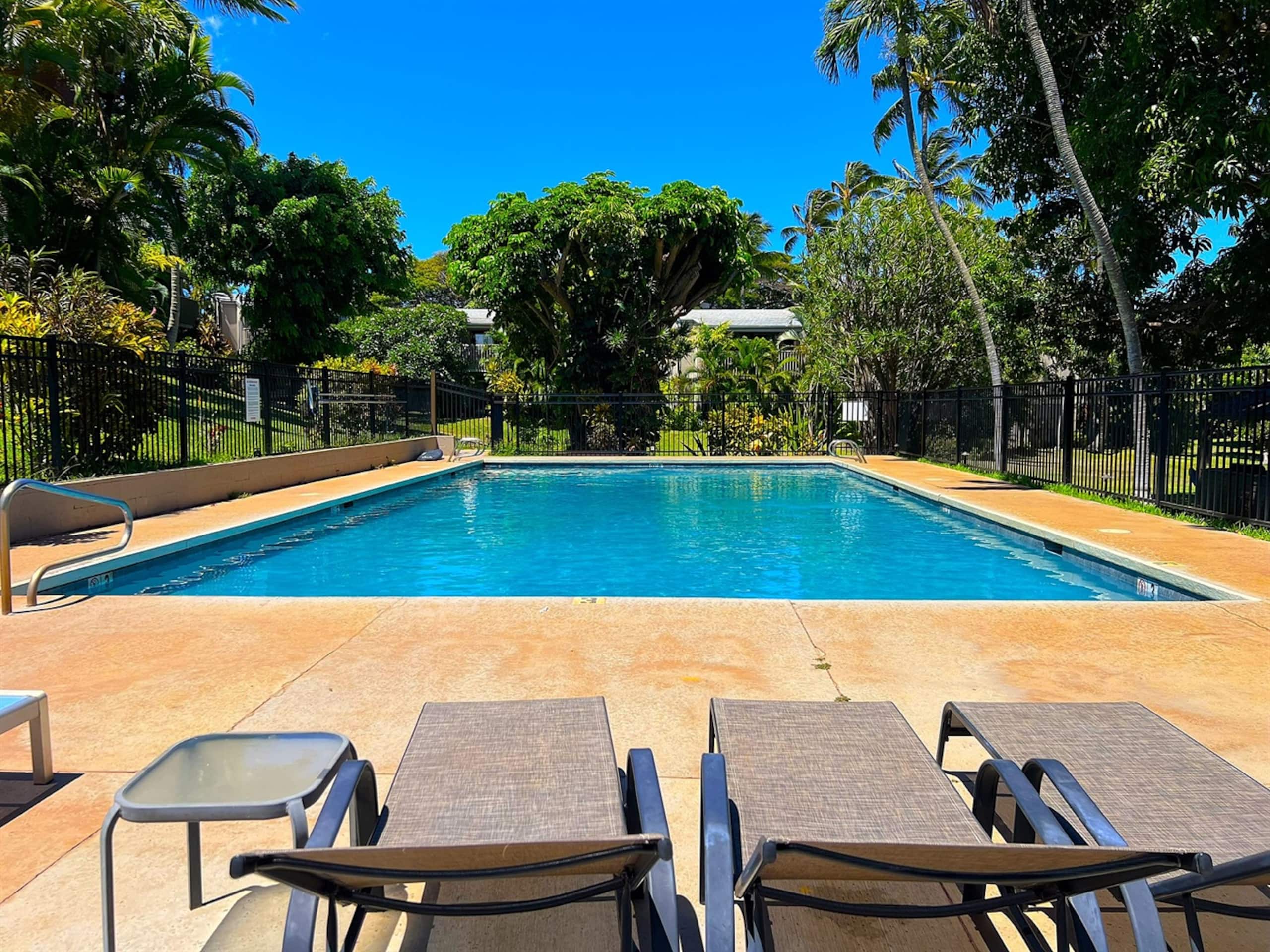 Condo in Lahaina · ★4.88 · 1 bedroom · 2 beds · 1 bath - Image 20