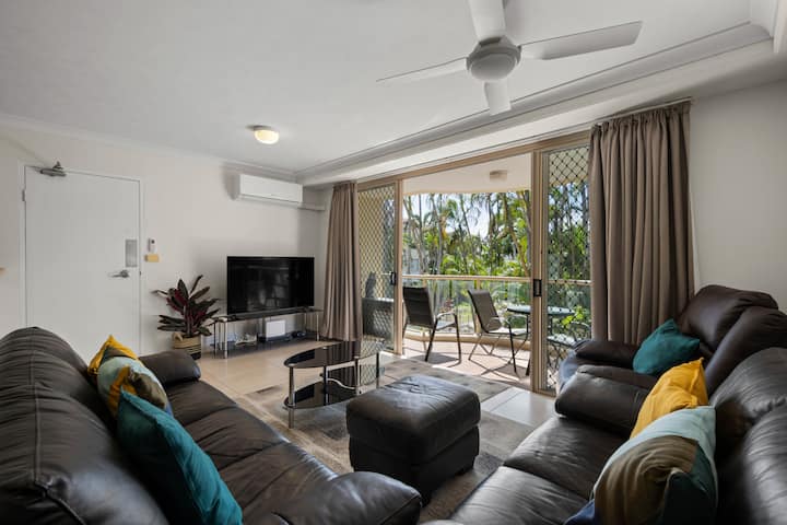 Miami Beachside Holiday Retreat - Gold Coast