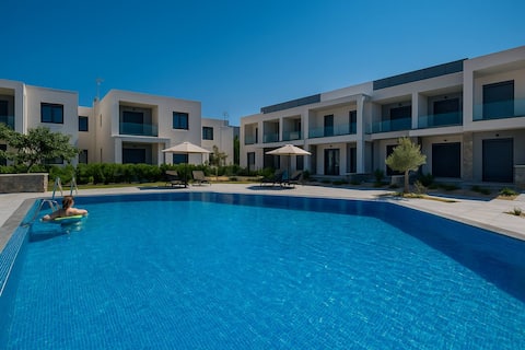 Luxury Olea Valley Apartment - Nikiti Poolside Gem
