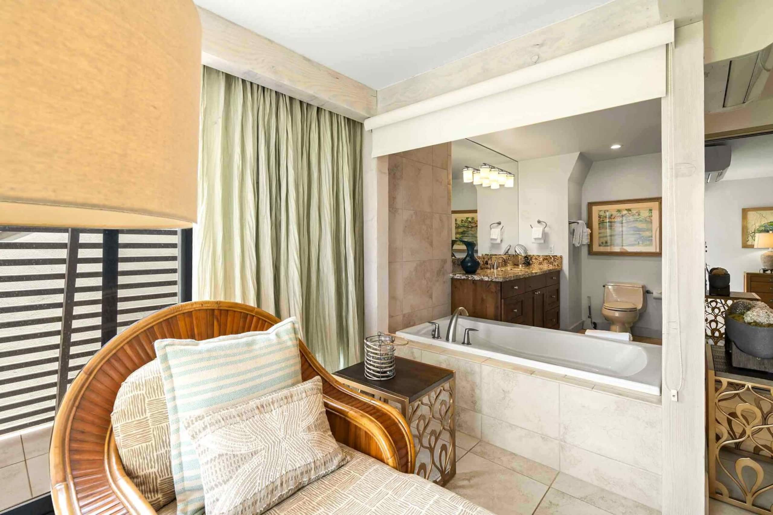 Condo in Kihei · ★5.0 · 2 bedrooms · 2 beds · 2 baths - Image 37