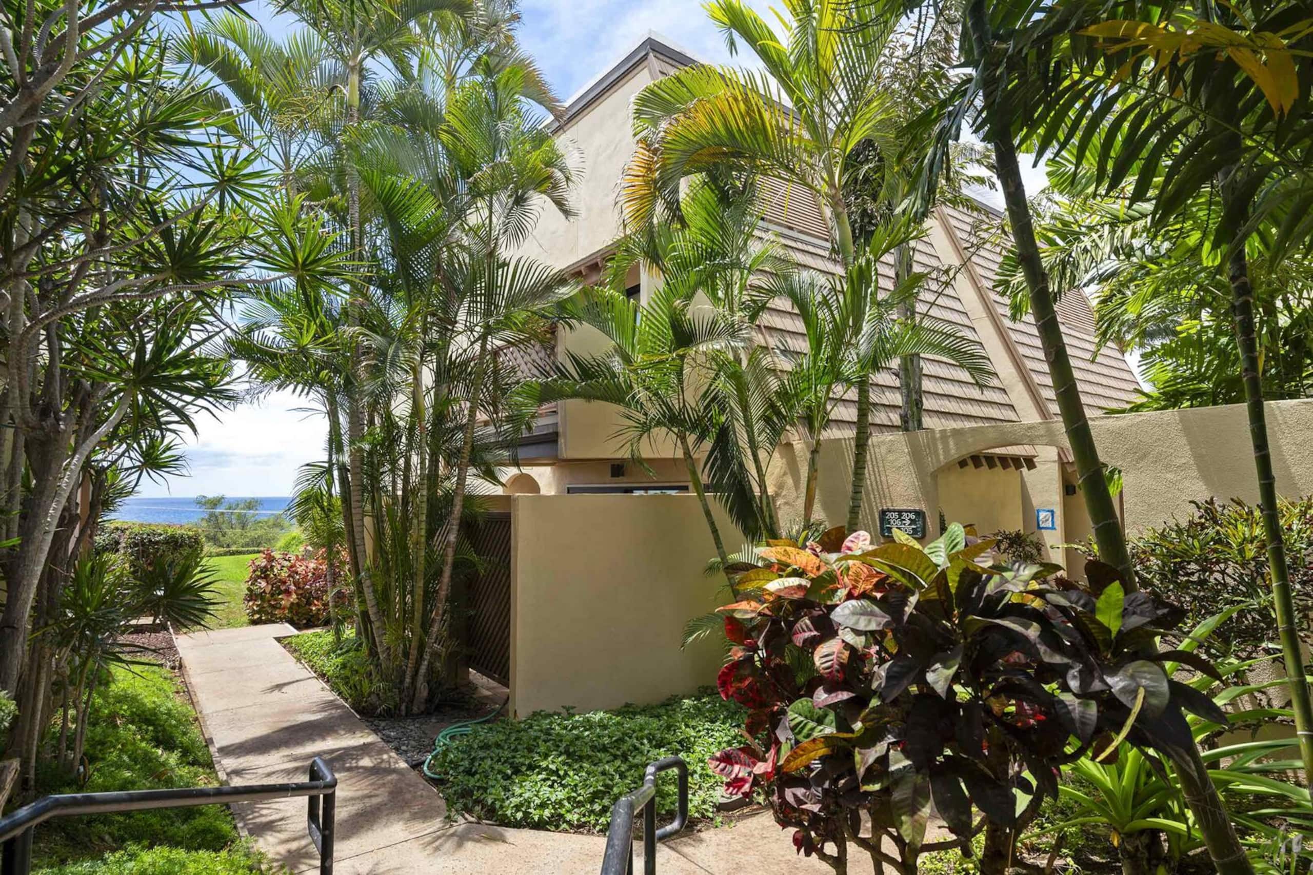 Condo in Kihei · ★5.0 · 2 bedrooms · 2 beds · 2 baths - Image 8