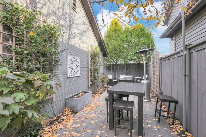 The Mohawk Masterpiece gallery image 4