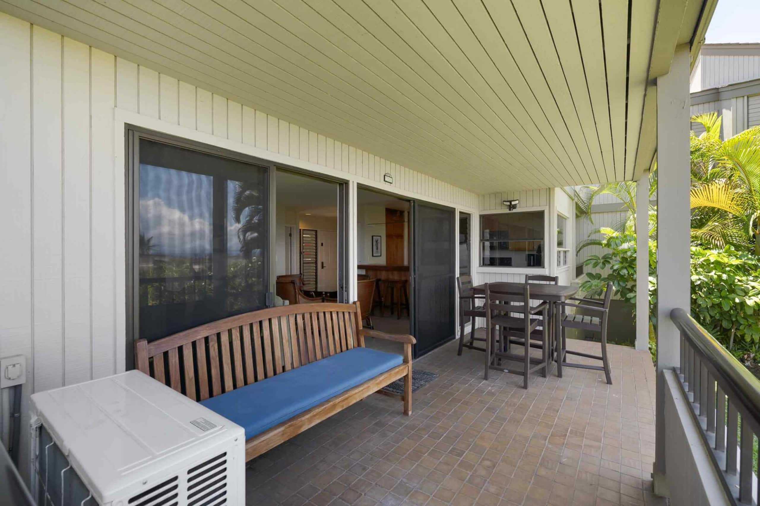 Condo in Kihei · ★4.75 · 2 bedrooms · 4 beds · 2 private baths - Image 11