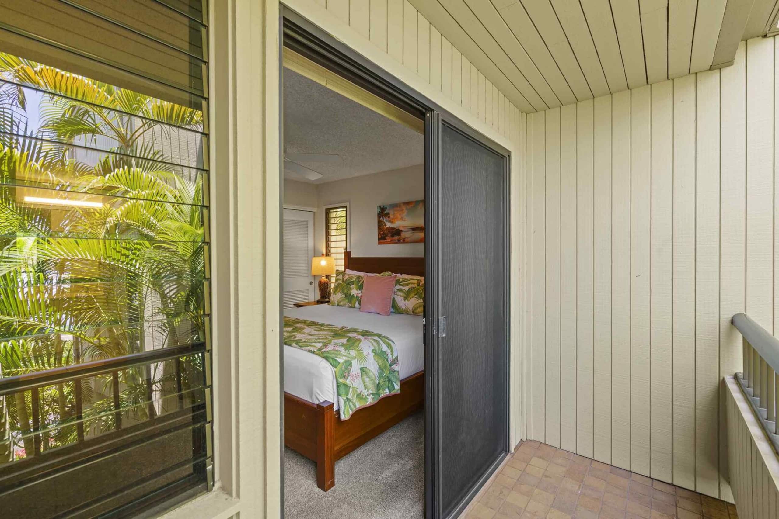 Condo in Kihei · ★4.75 · 2 bedrooms · 4 beds · 2 private baths - Image 25