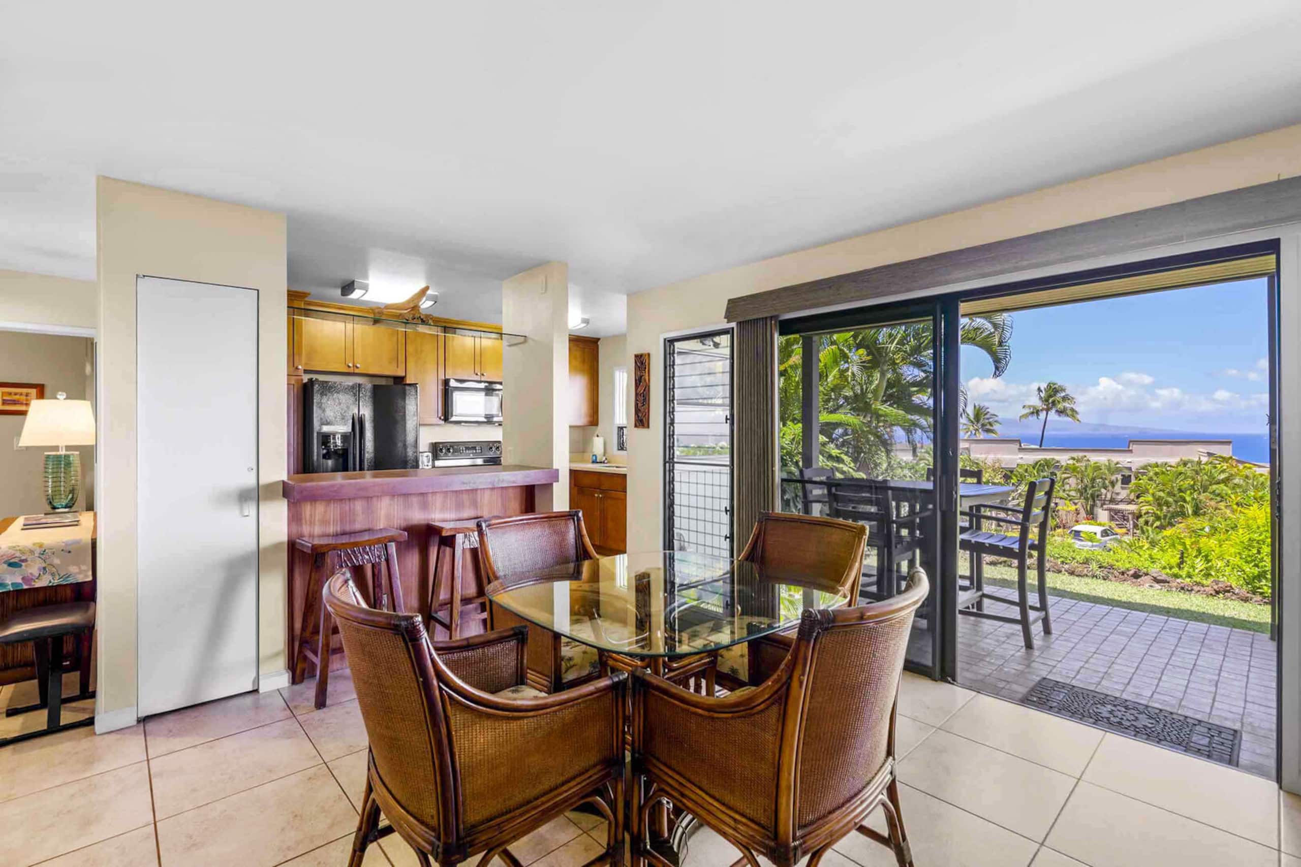 Condo in Kihei · ★4.75 · 2 bedrooms · 4 beds · 2 private baths - Image 3