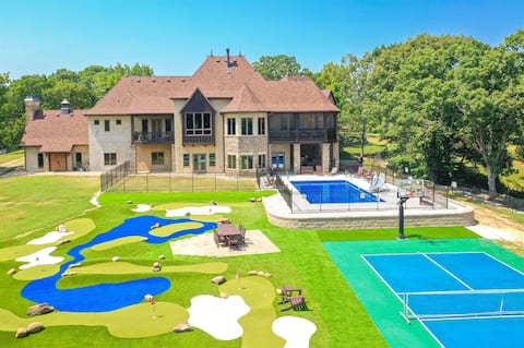 Private Pool, Pickle/bball, Close to Big Cedar