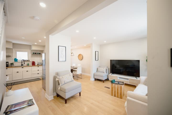 Waterfront Algonquin Escape | 4br | River Access - Ontario 60
