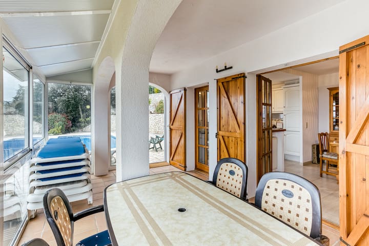 Villa Q gallery image 3