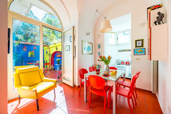 Magma Loft by NapoliApartments