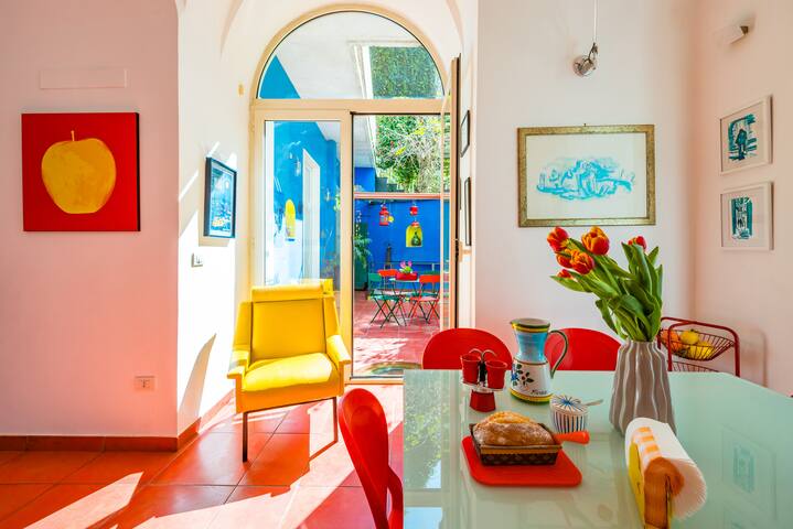 Magma Loft by NapoliApartments gallery image 2