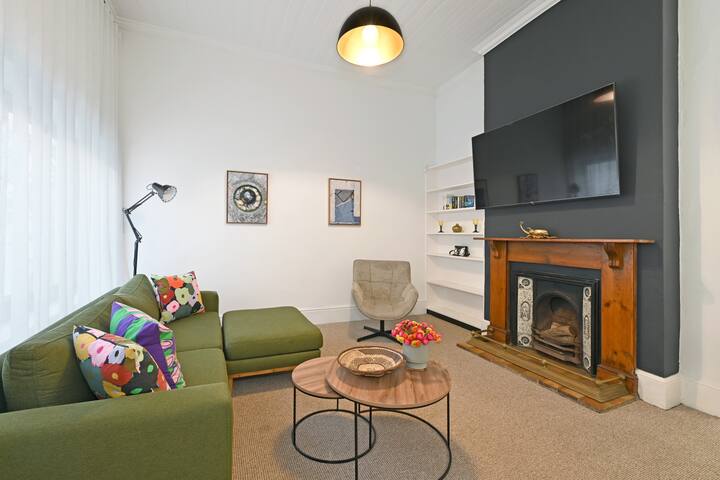 Three Bedroom Home | Tranquil and Elegant gallery image 5