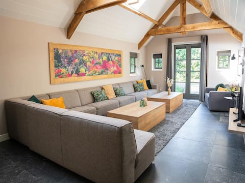 Luxury Farmhouse Getaway - No extra cost