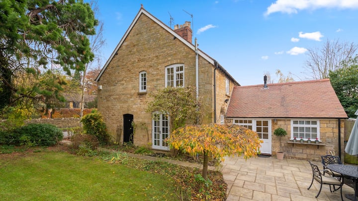 Manor Lodge Cottage, Paxford Near Chipping Campden - Chipping Campden