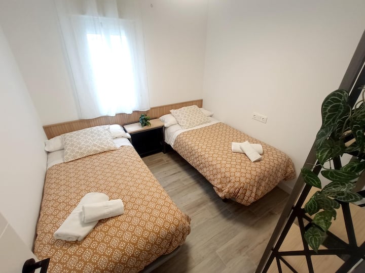 Dhomë gjumi 2
