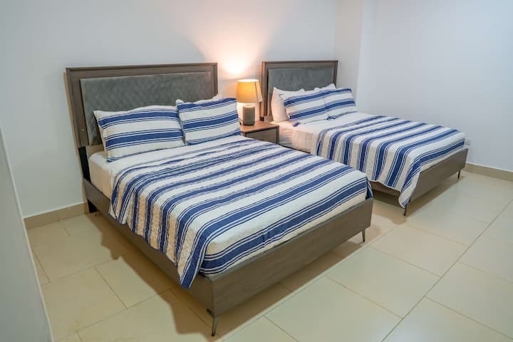 Habitación con dos camas
