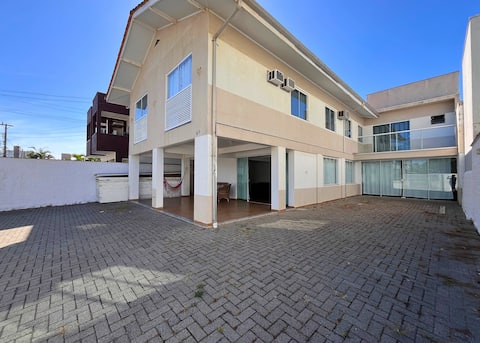 F.Santos Beach House