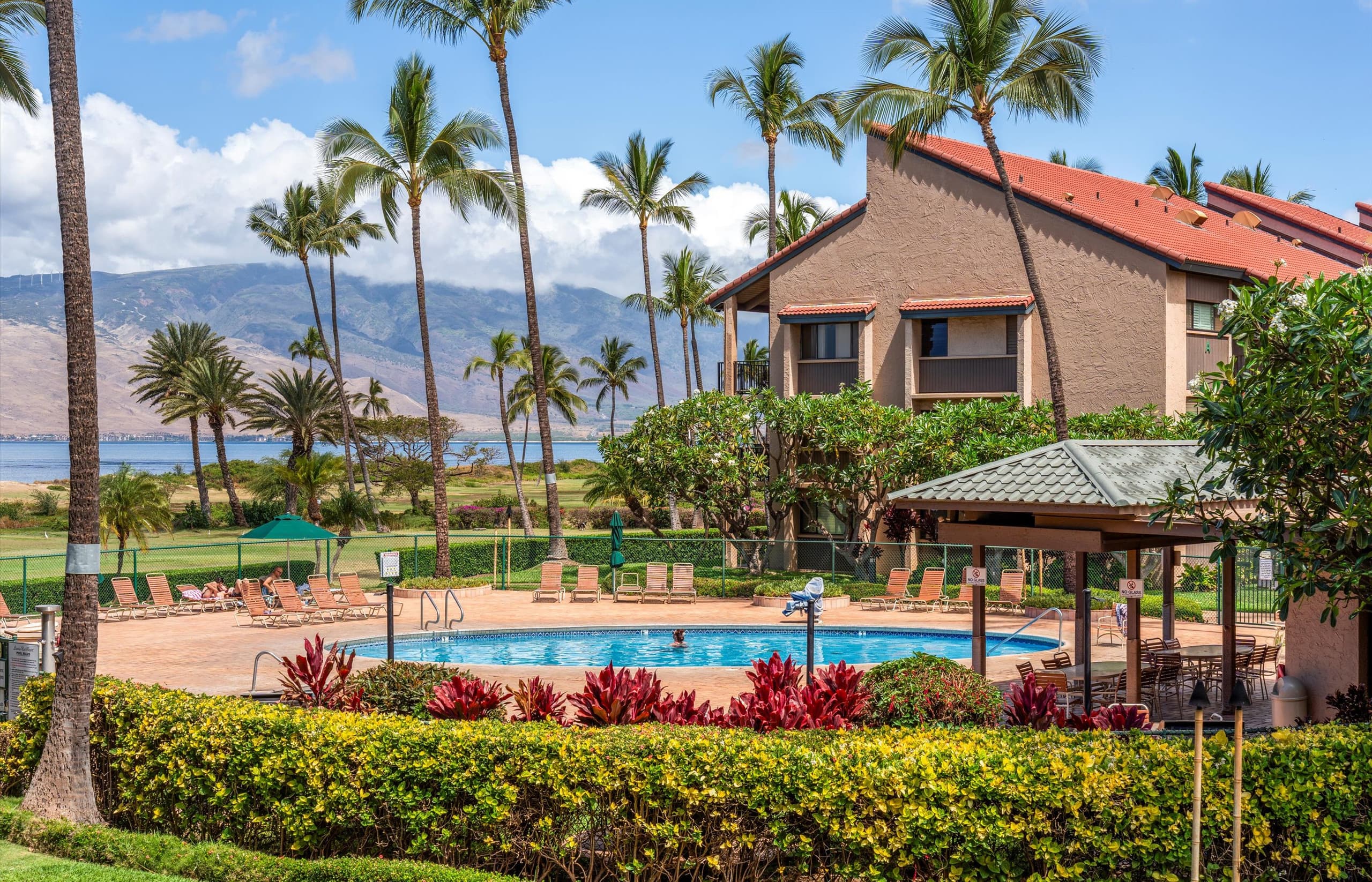 Condo in Kihei · ★4.67 · 1 bedroom · 2 beds · 1 bath - Image 8