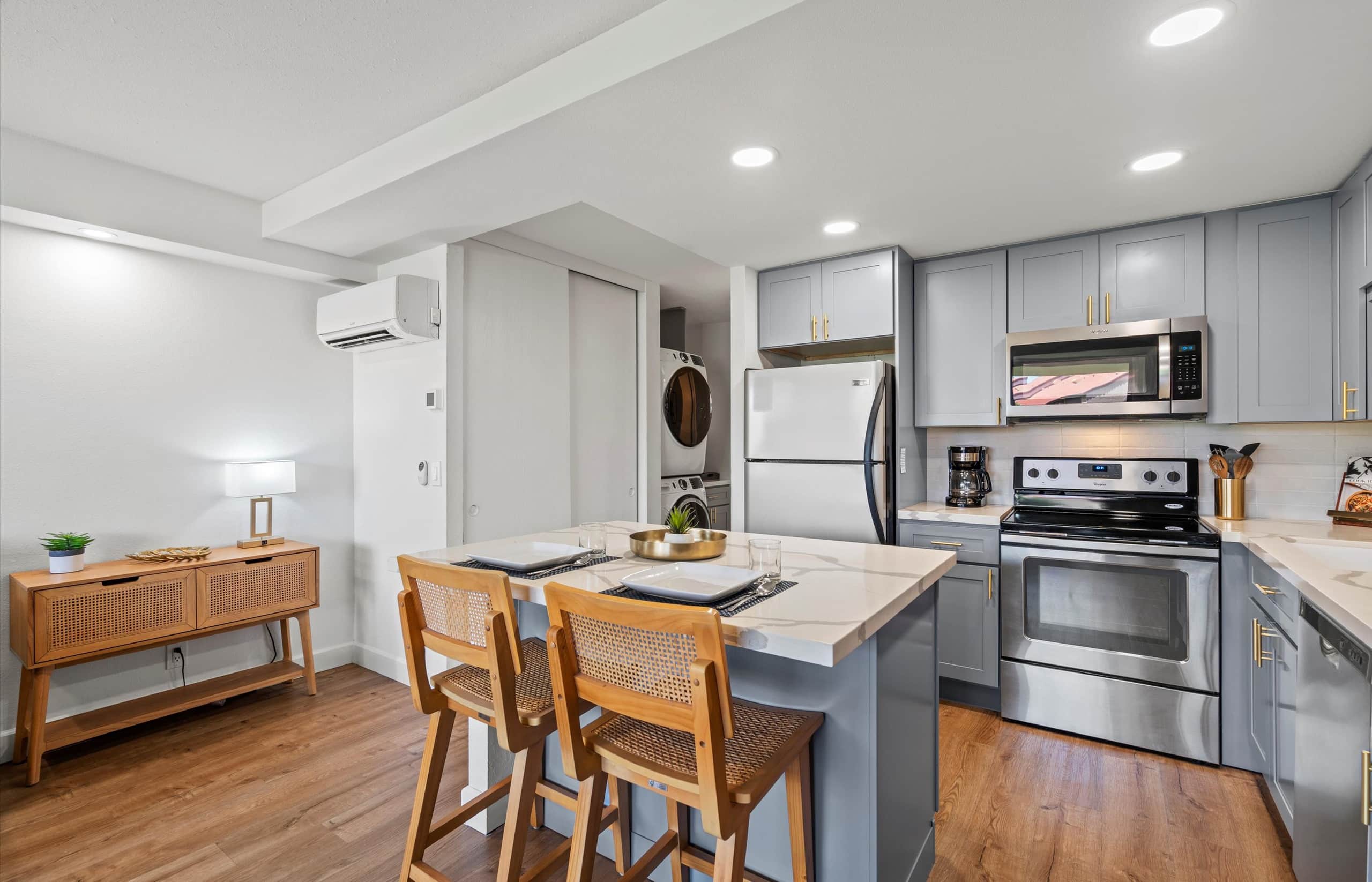 Condo in Kihei · ★4.67 · 1 bedroom · 2 beds · 1 bath - Image 17