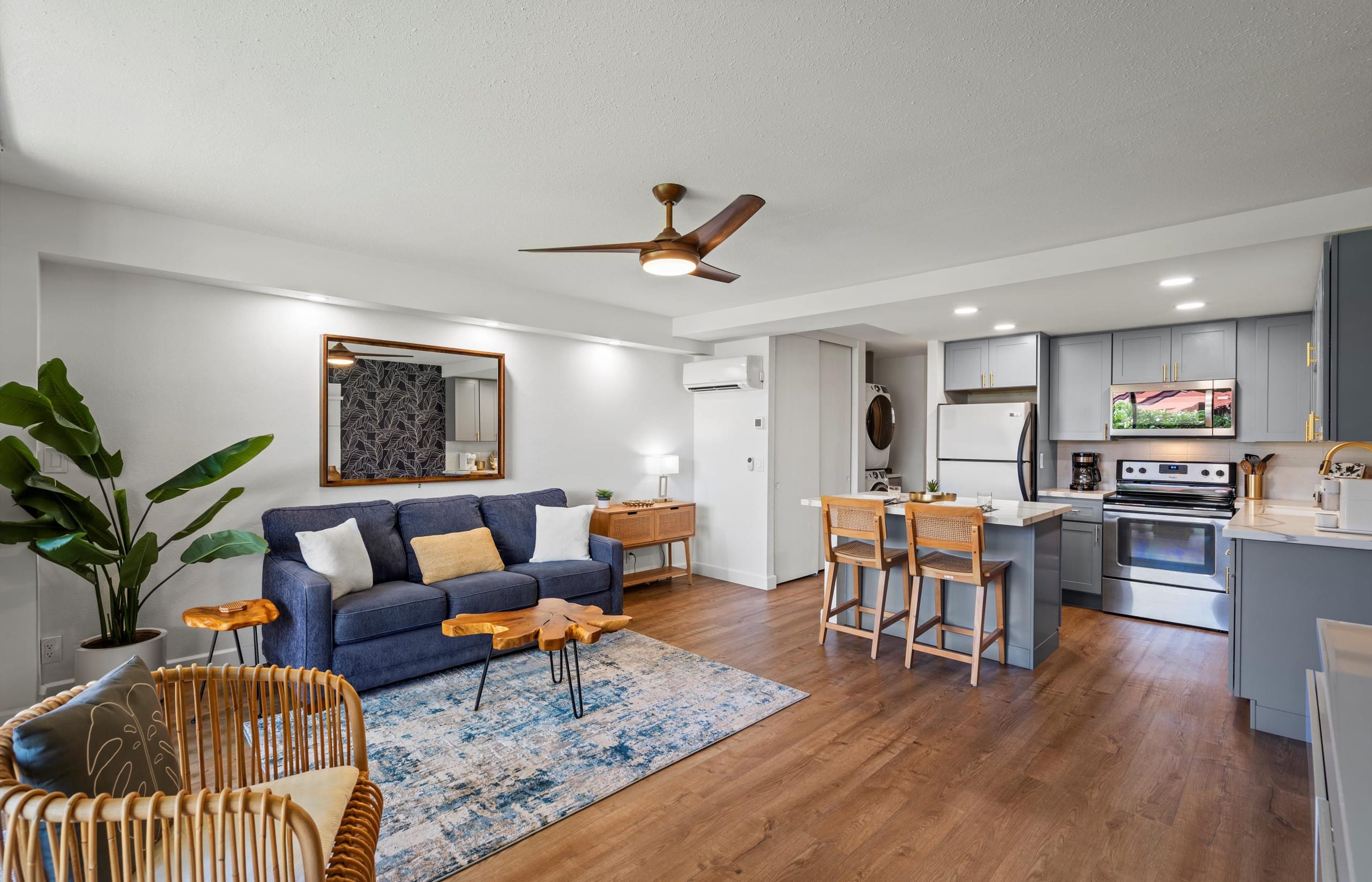 Condo in Kihei · ★4.67 · 1 bedroom · 2 beds · 1 bath - Image 14
