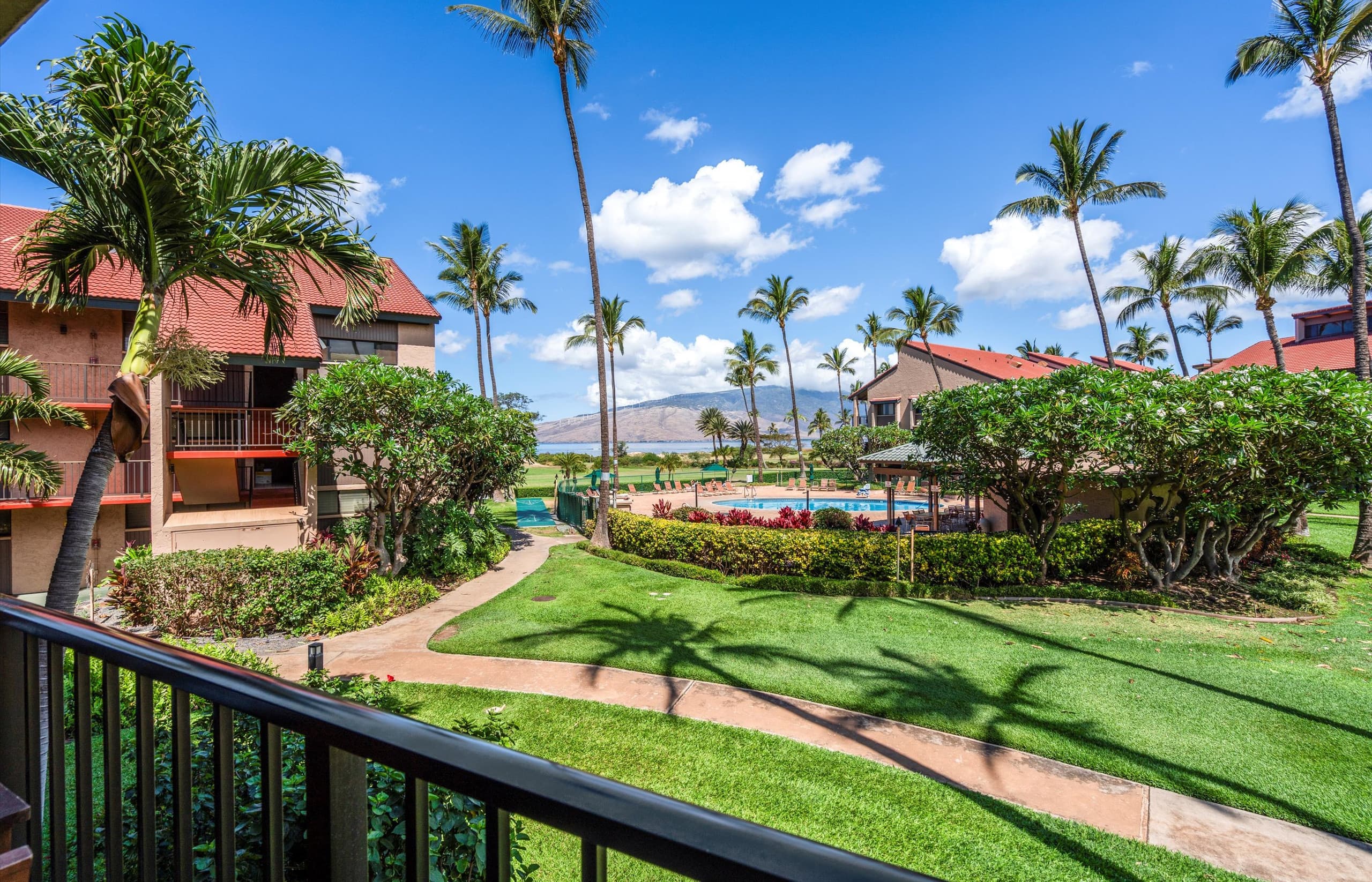 Condo in Kihei · ★4.67 · 1 bedroom · 2 beds · 1 bath - Image 10