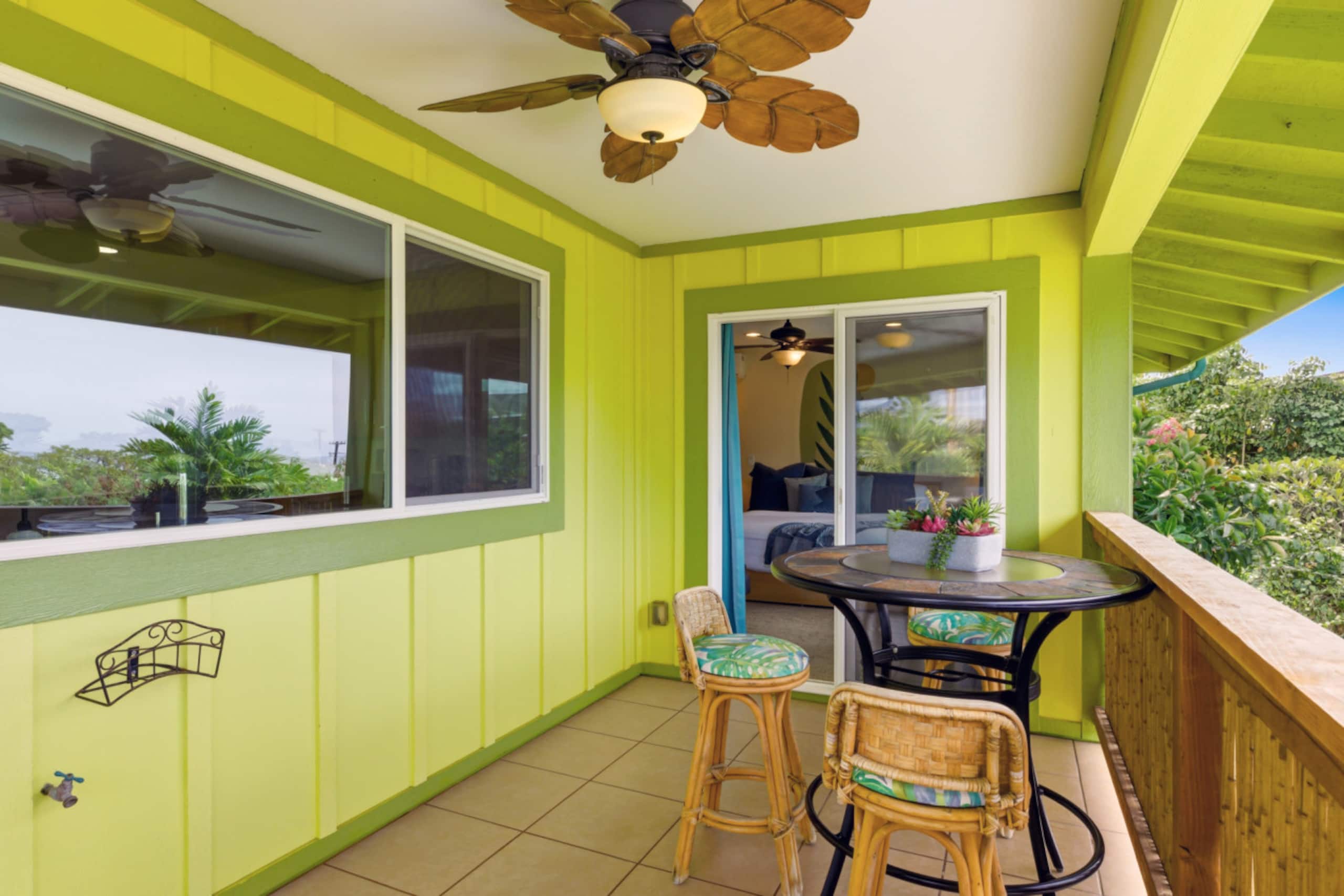 Home in Kailua-Kona · ★5.0 · 4 bedrooms · 7 beds · 3 shared baths - Image 55