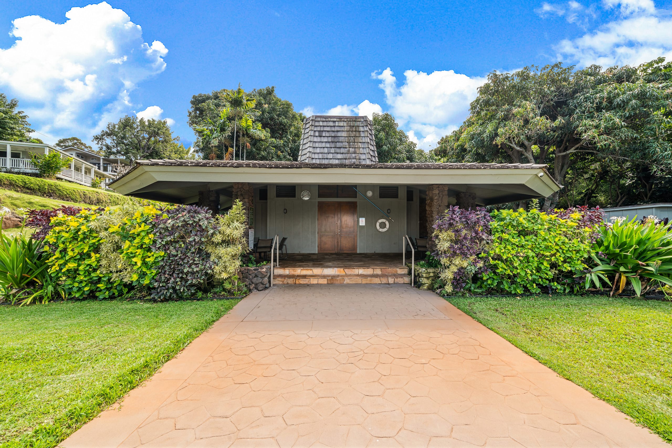 Condo in Lahaina · ★5.0 · 3 bedrooms · 6 beds · 2 shared baths - Image 48