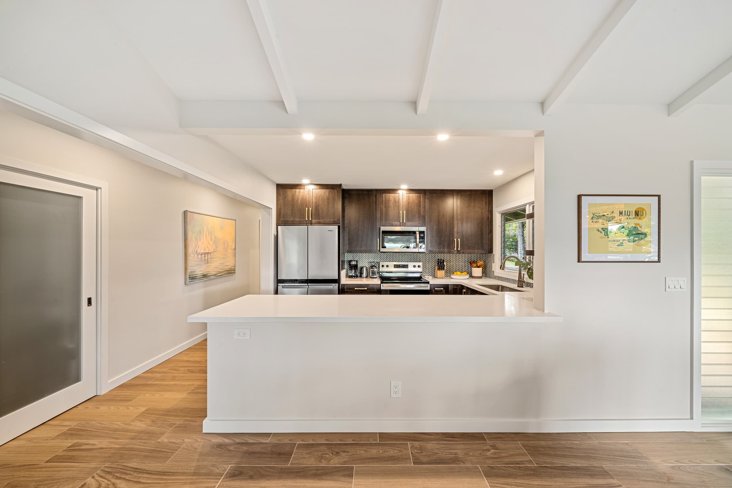Condo in Lahaina · ★5.0 · 3 bedrooms · 6 beds · 2 shared baths - Image 9