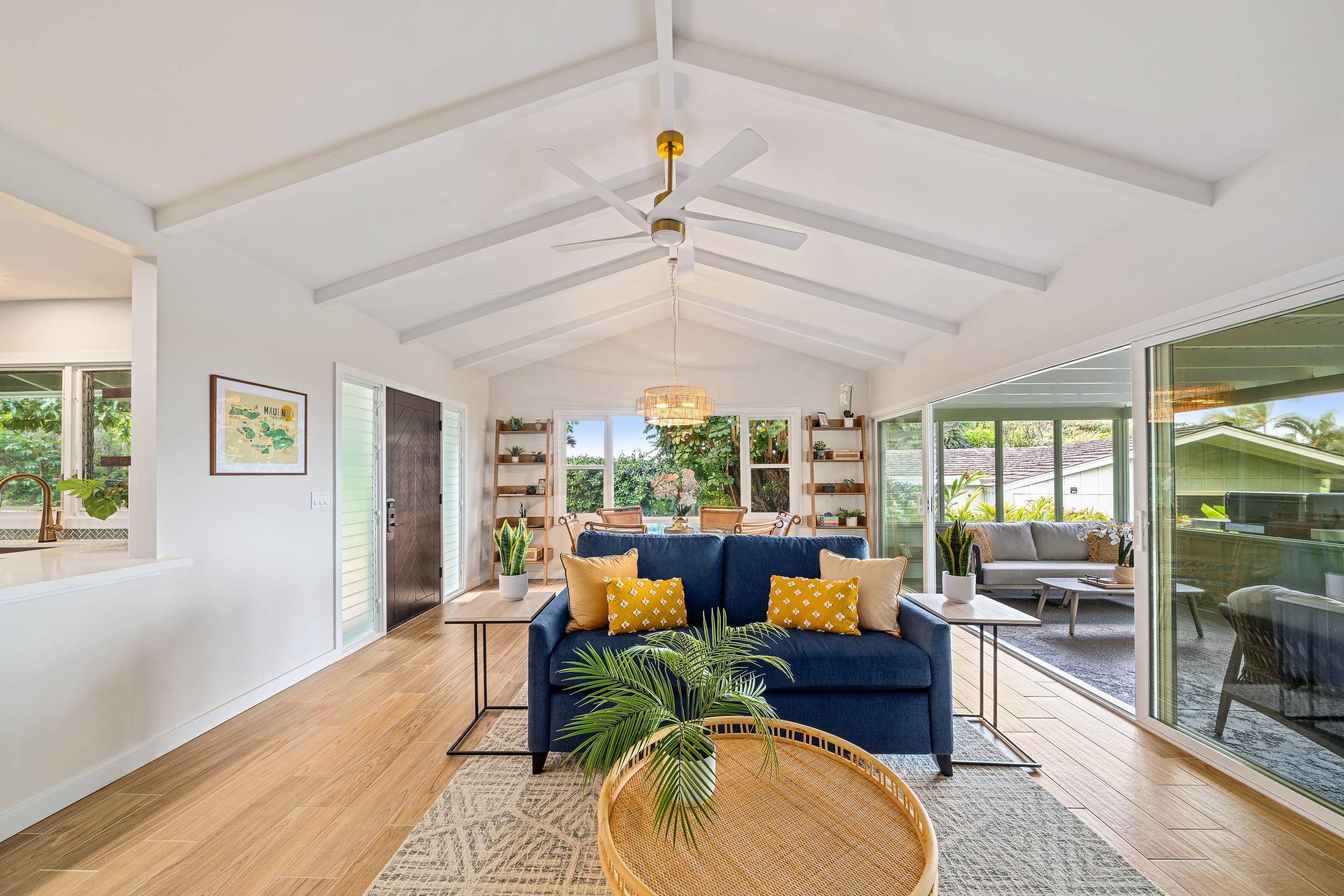 Condo in Lahaina · ★5.0 · 3 bedrooms · 6 beds · 2 shared baths - Image 6